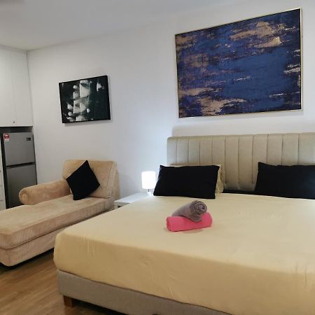 Apple Home 2 At Menara Simfoni, King Size Bed, Cheras, Nexflix, Wifi, Parking سيري كيمبانغان المظهر الخارجي الصورة