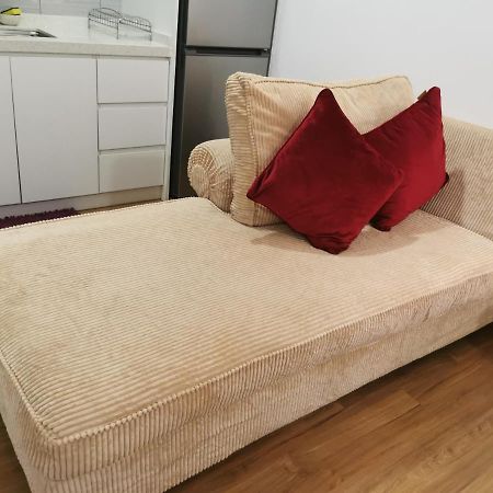 Apple Home 2 At Menara Simfoni, King Size Bed, Cheras, Nexflix, Wifi, Parking سيري كيمبانغان المظهر الخارجي الصورة