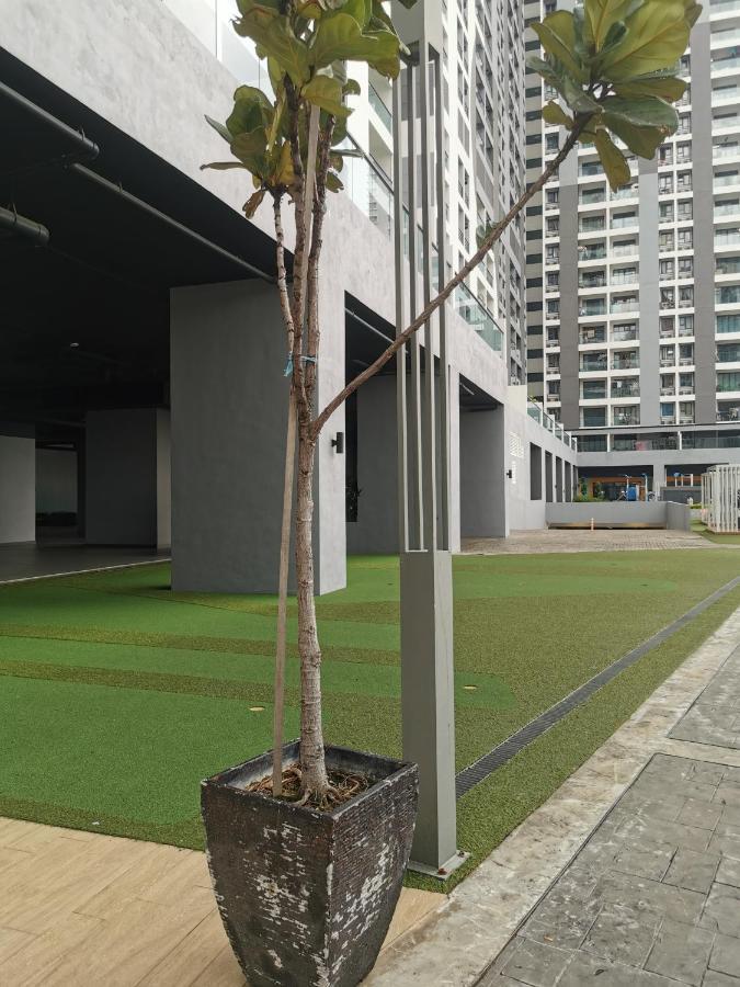 Apple Home 2 At Menara Simfoni, King Size Bed, Cheras, Nexflix, Wifi, Parking سيري كيمبانغان المظهر الخارجي الصورة