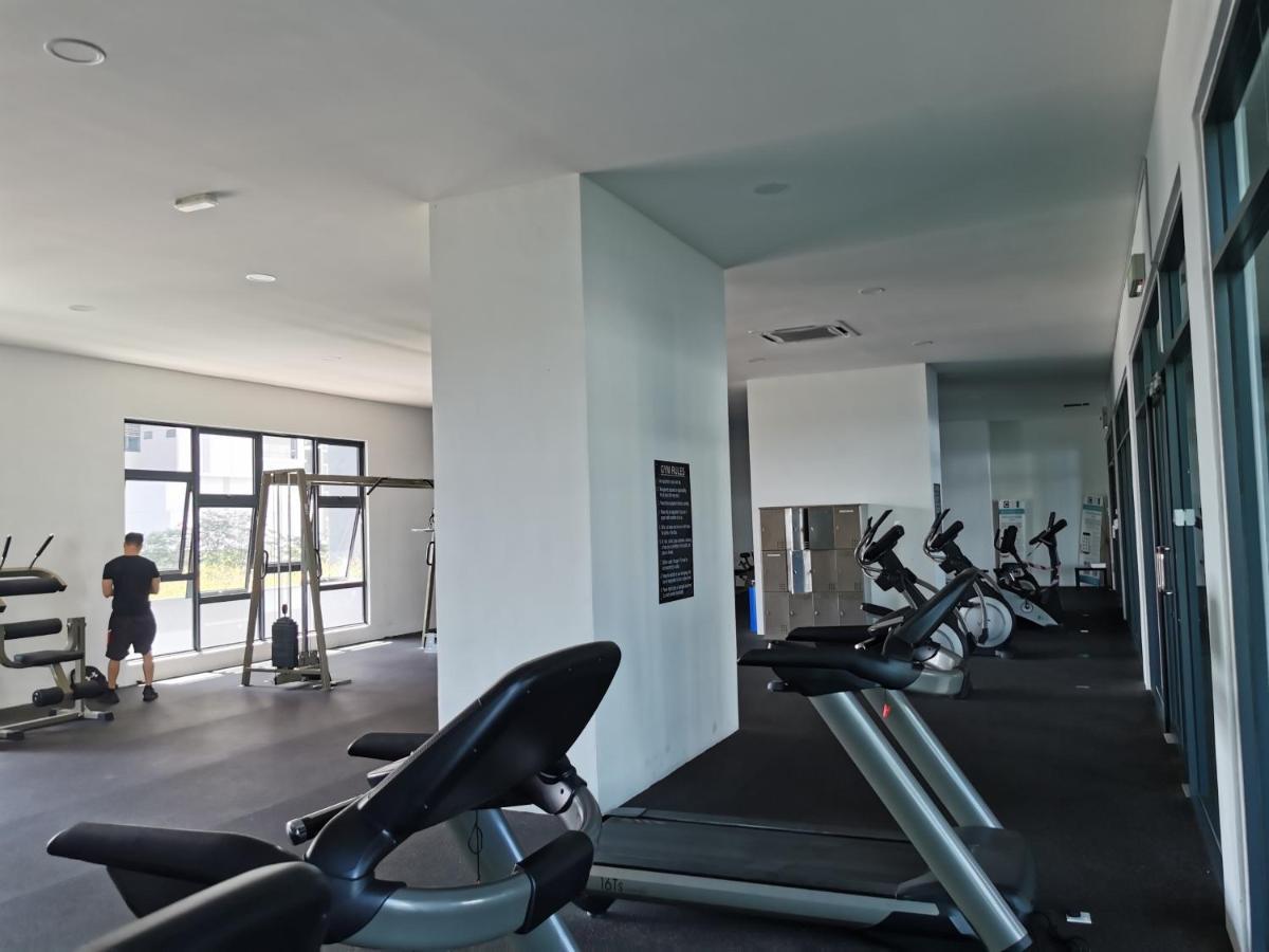 Apple Home 2 At Menara Simfoni, King Size Bed, Cheras, Nexflix, Wifi, Parking سيري كيمبانغان المظهر الخارجي الصورة