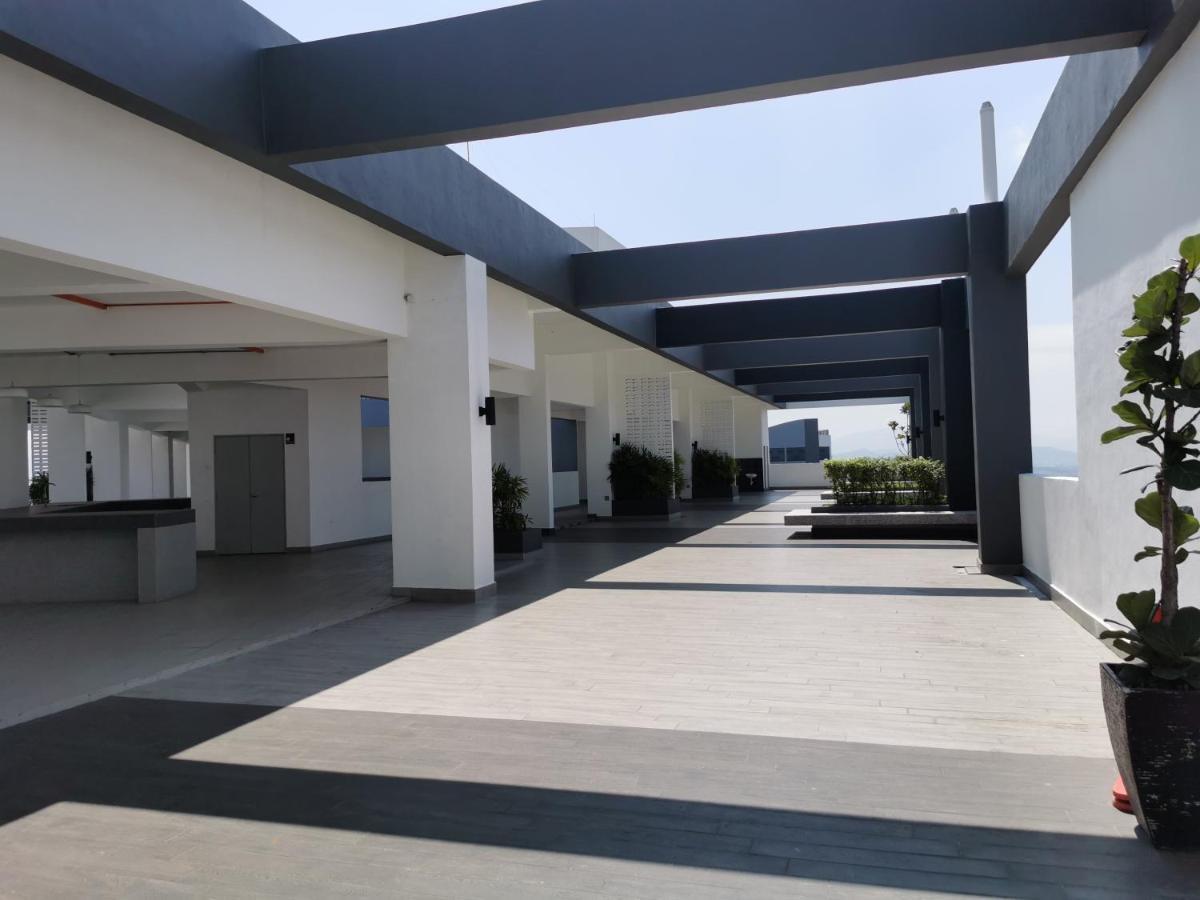 Apple Home 2 At Menara Simfoni, King Size Bed, Cheras, Nexflix, Wifi, Parking سيري كيمبانغان المظهر الخارجي الصورة