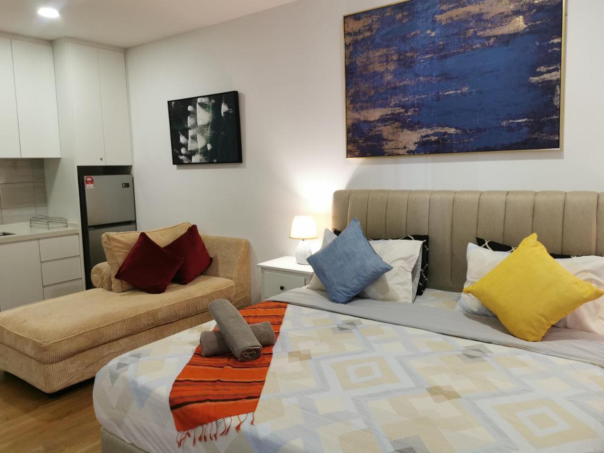 Apple Home 2 At Menara Simfoni, King Size Bed, Cheras, Nexflix, Wifi, Parking سيري كيمبانغان المظهر الخارجي الصورة